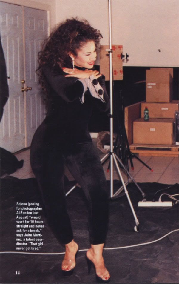 selena michelle feet 3