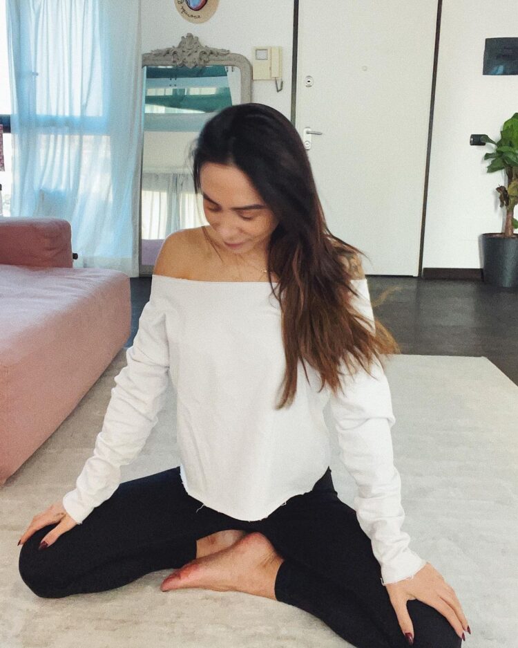 selene genisella feet 4