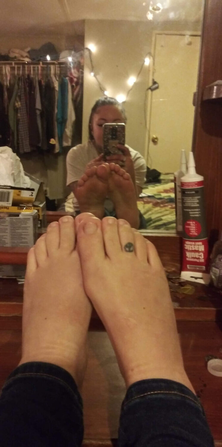 selfiec feet 3 scaled