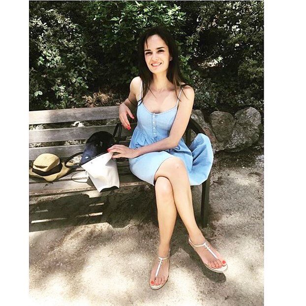 selin demiratar feet 4