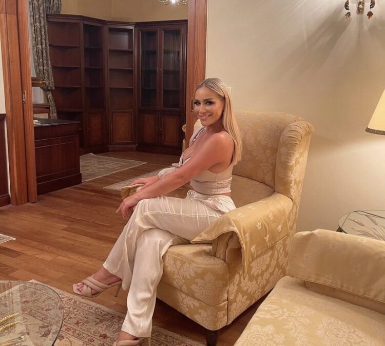 selma bajrami feet 4