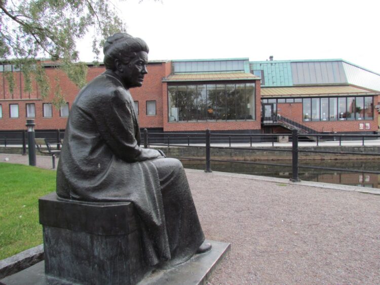 selma lagerlof feet 6