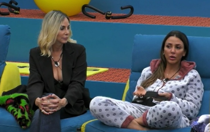 selvaggia roma feet 3