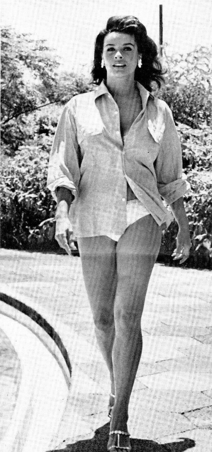 senta berger feet 2