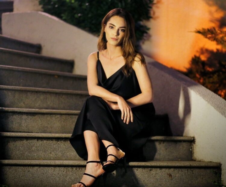 sera kutlubey feet 2