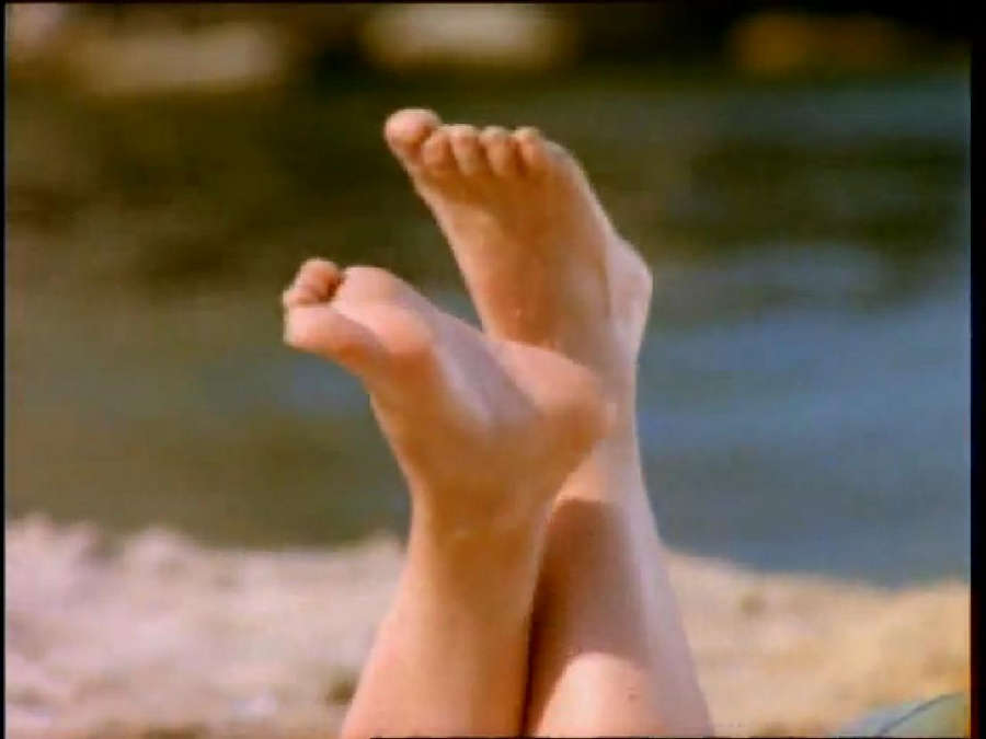sertab erener feet 2