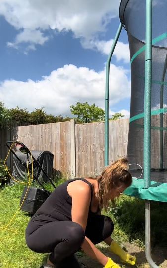 sevda cataltas feet 2