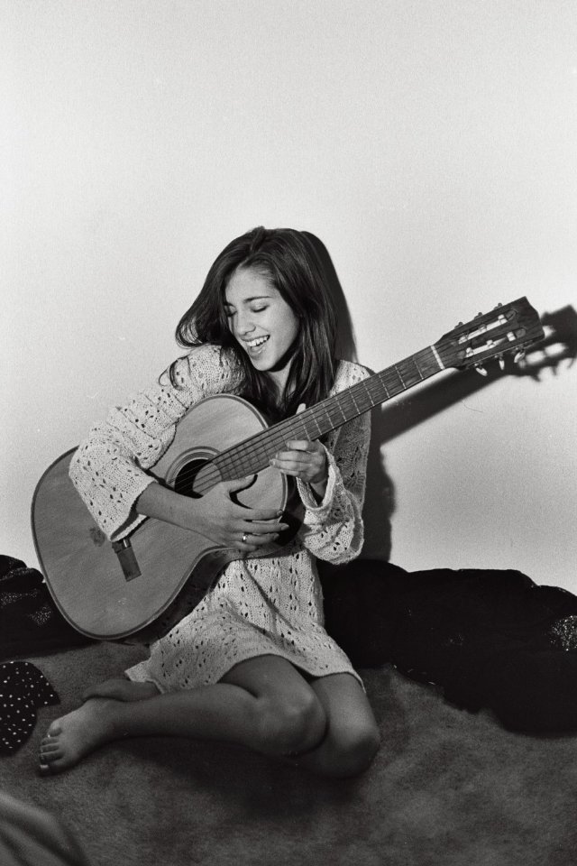 seychelle gabriel feet 5