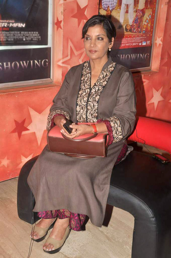 shabana azmi feet 6