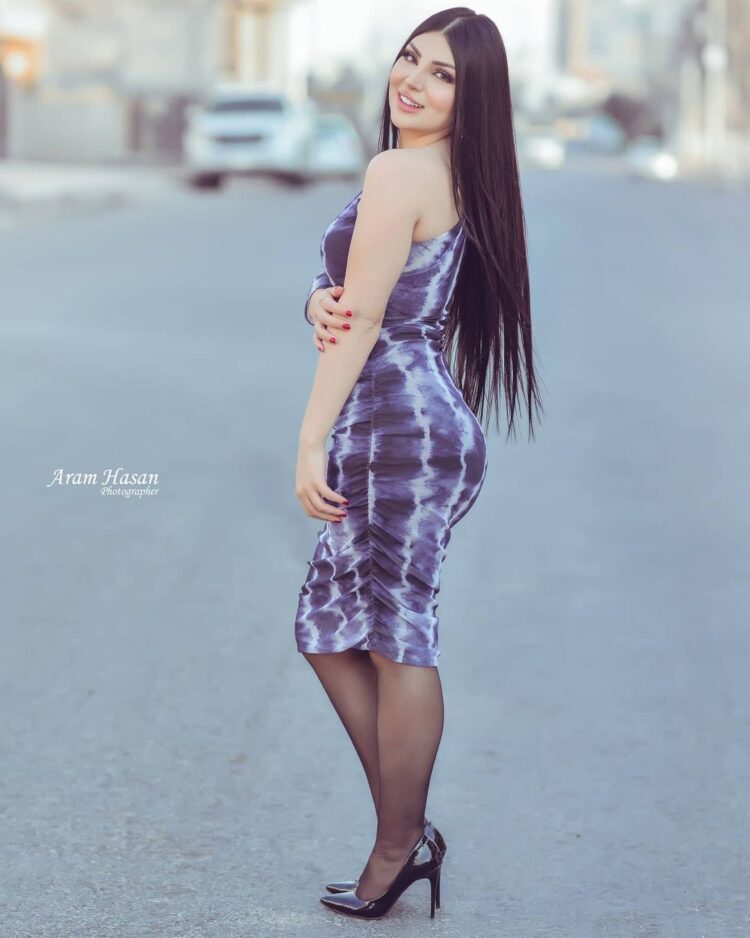 shabnam maya barani feet 3