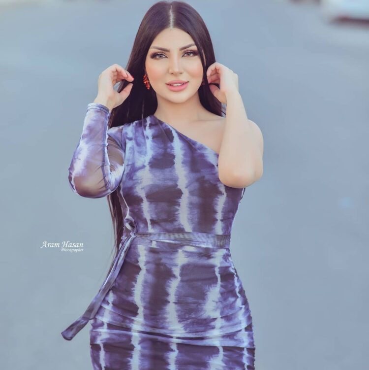 shabnam maya barani feet 5