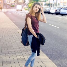 shado abuzeana feet