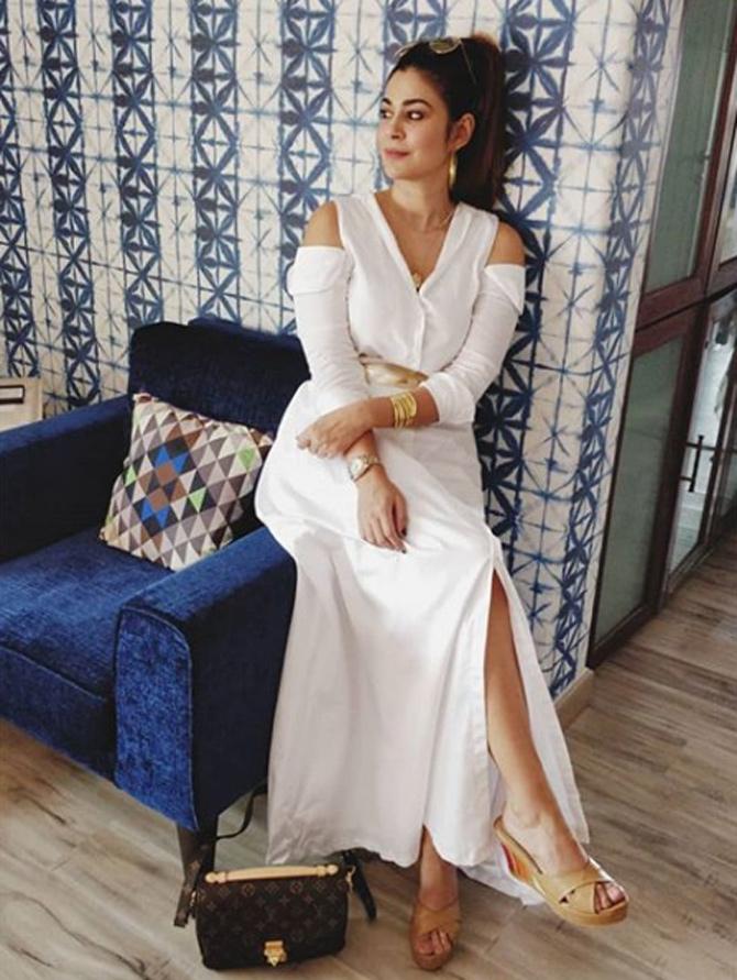 shaheen abbas feet 3