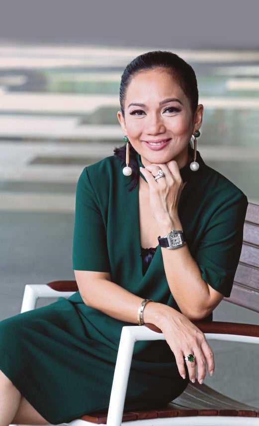 shaheila binti abdul majid feet 3