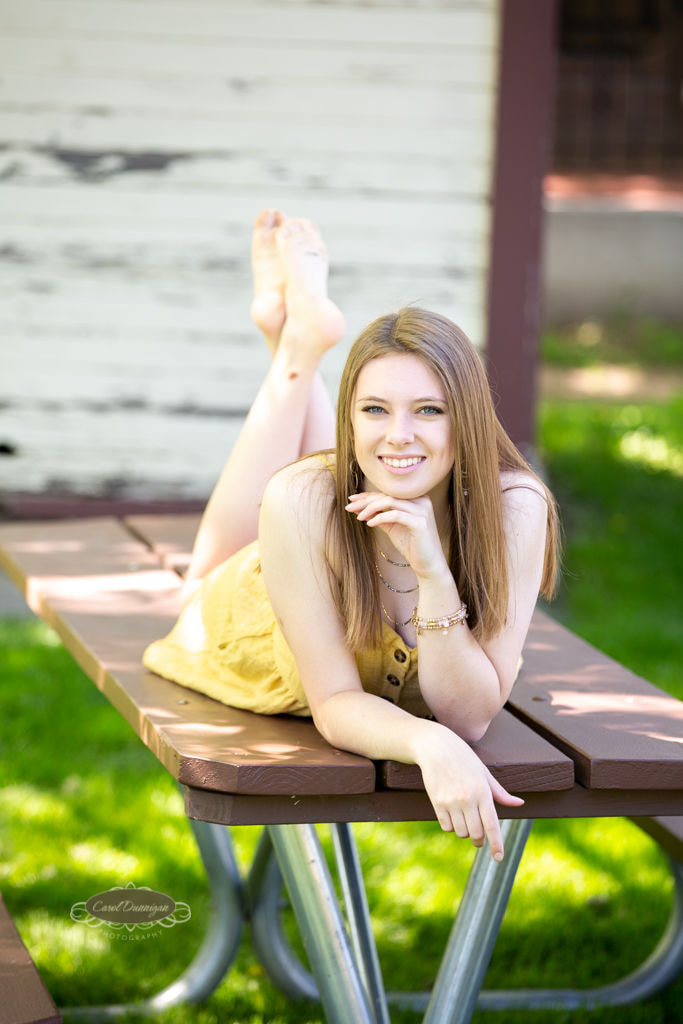 shaina simmons feet 5