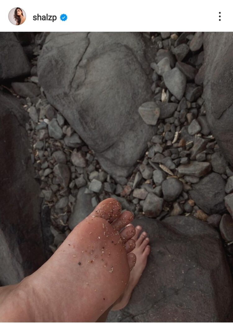 shalini pandey feet 2