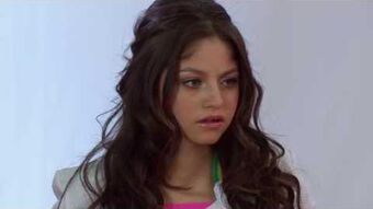 shalisa van der laan feet 4