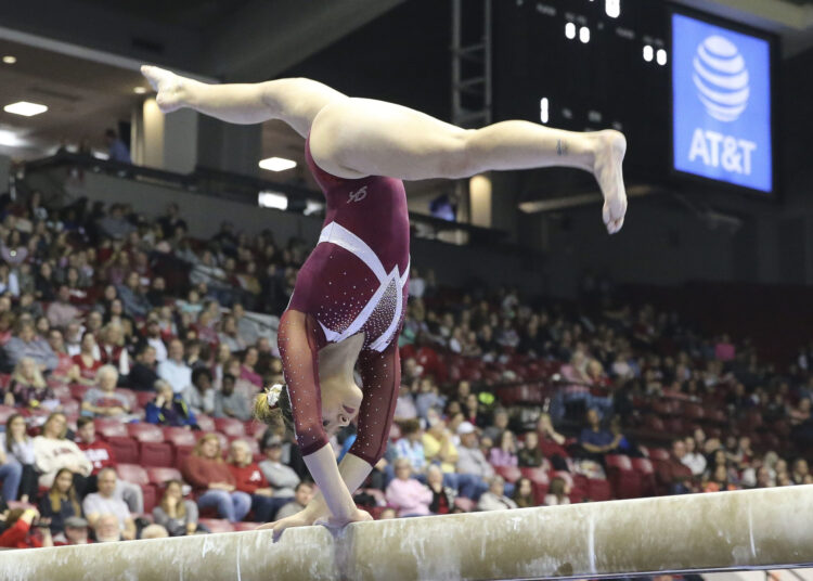 shallon olsen feet 2