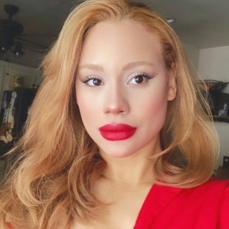 shanalee figueroa feet 2