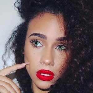 shanalee figueroa feet 4