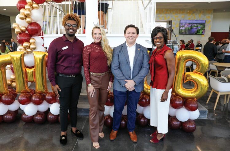 shandria elliott feet 2