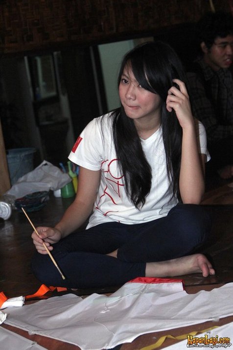 shania junianatha feet 1