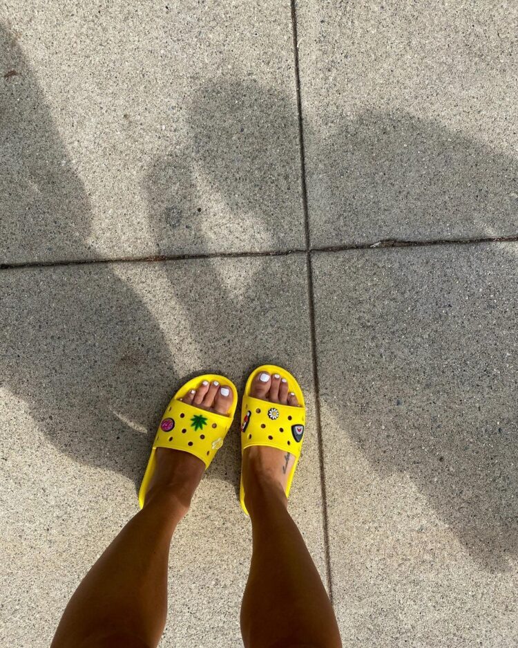 shanley mcintee feet