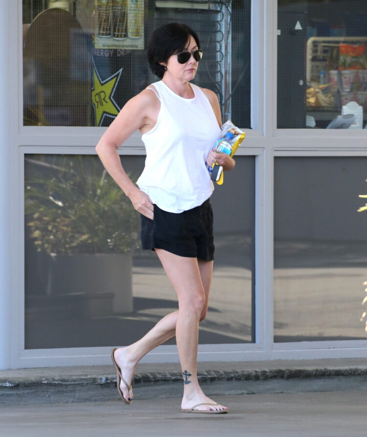 shannen doherty feet 4 scaled