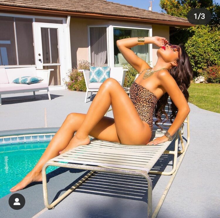 shannon baker feet 3