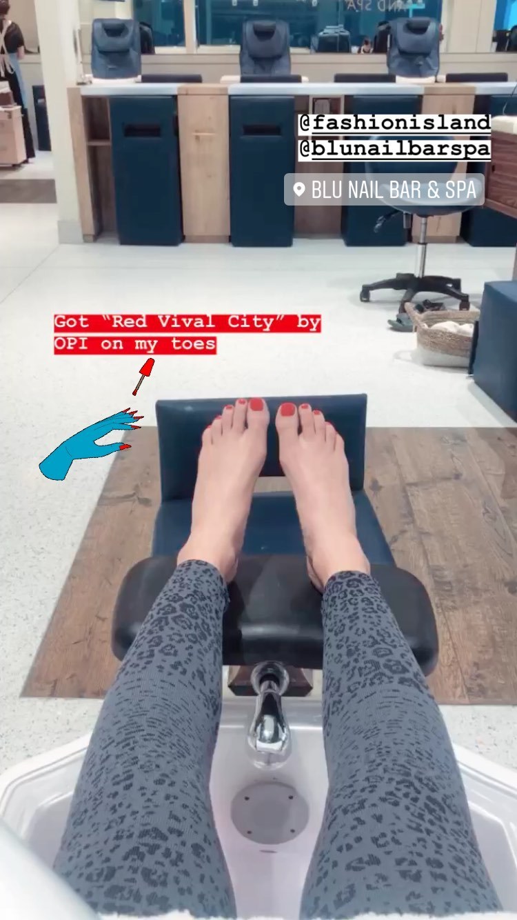 shannon barker feet 5