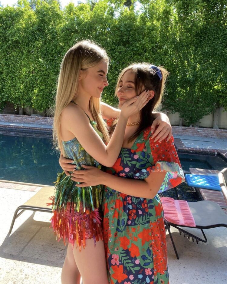 shannon carpenter feet 3