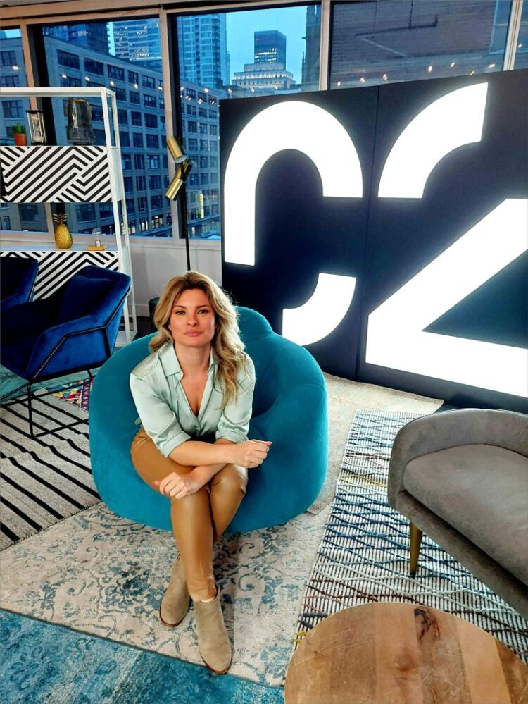 shannon kelly feet 3