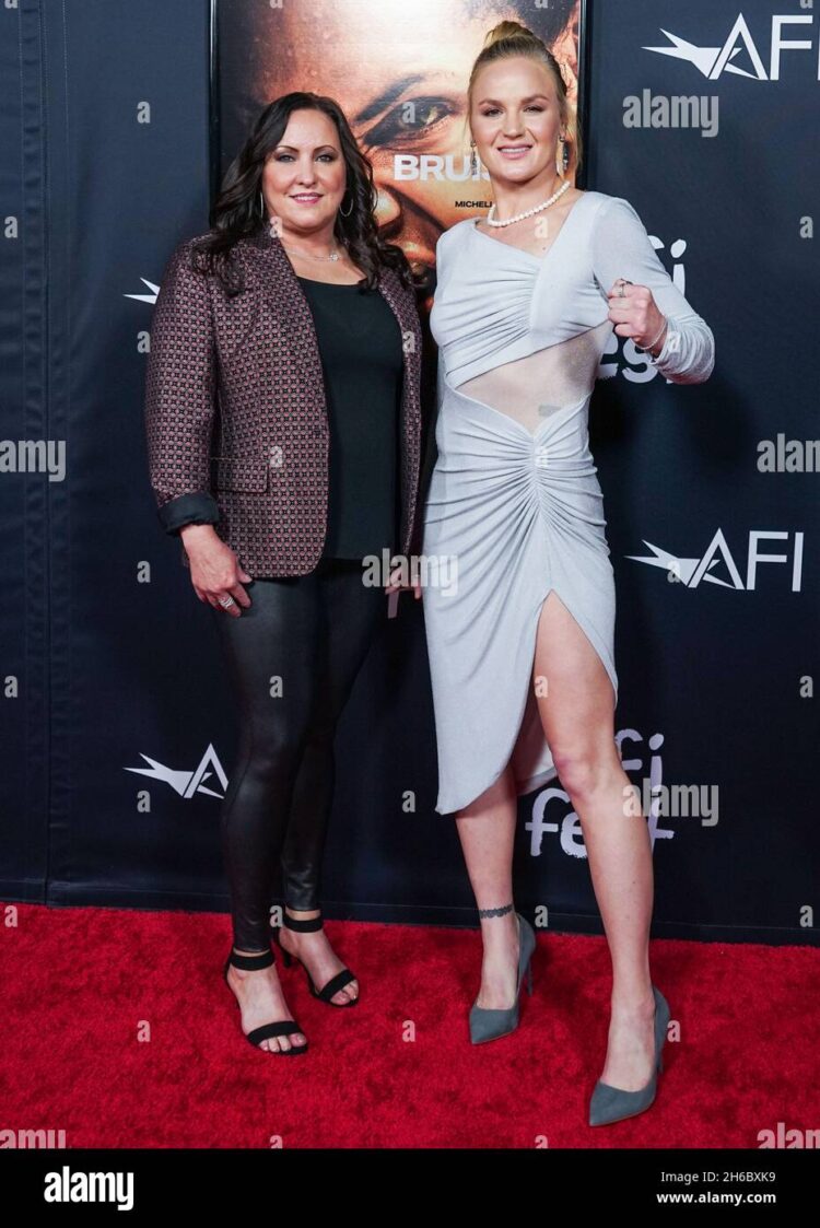 shannon knapp feet 4