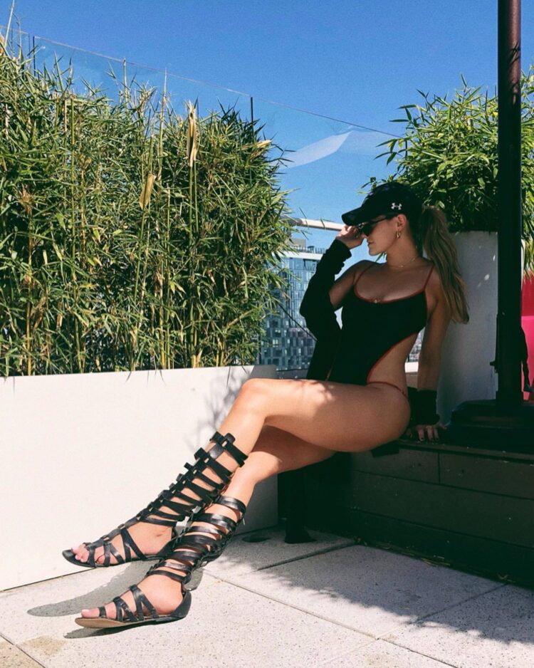 shannon magrane feet 1