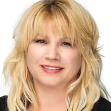 shannon skinner feet 2