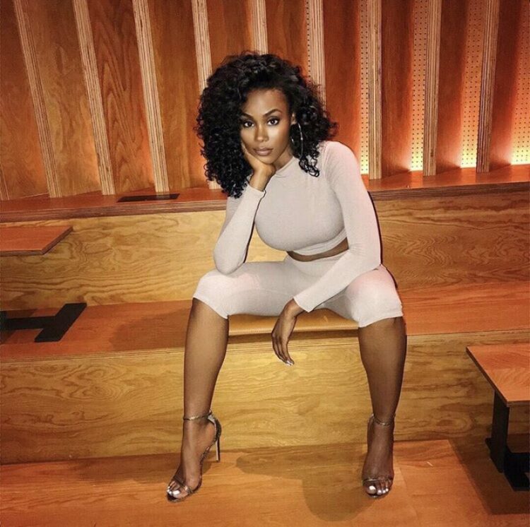 shannon thornton feet 4