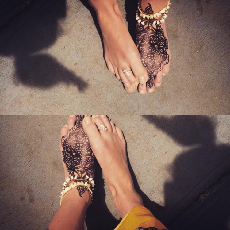 shannon watts feet 5