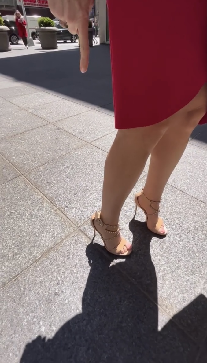 shannon watts feet 6