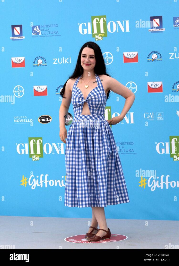 shanti winiger feet 5