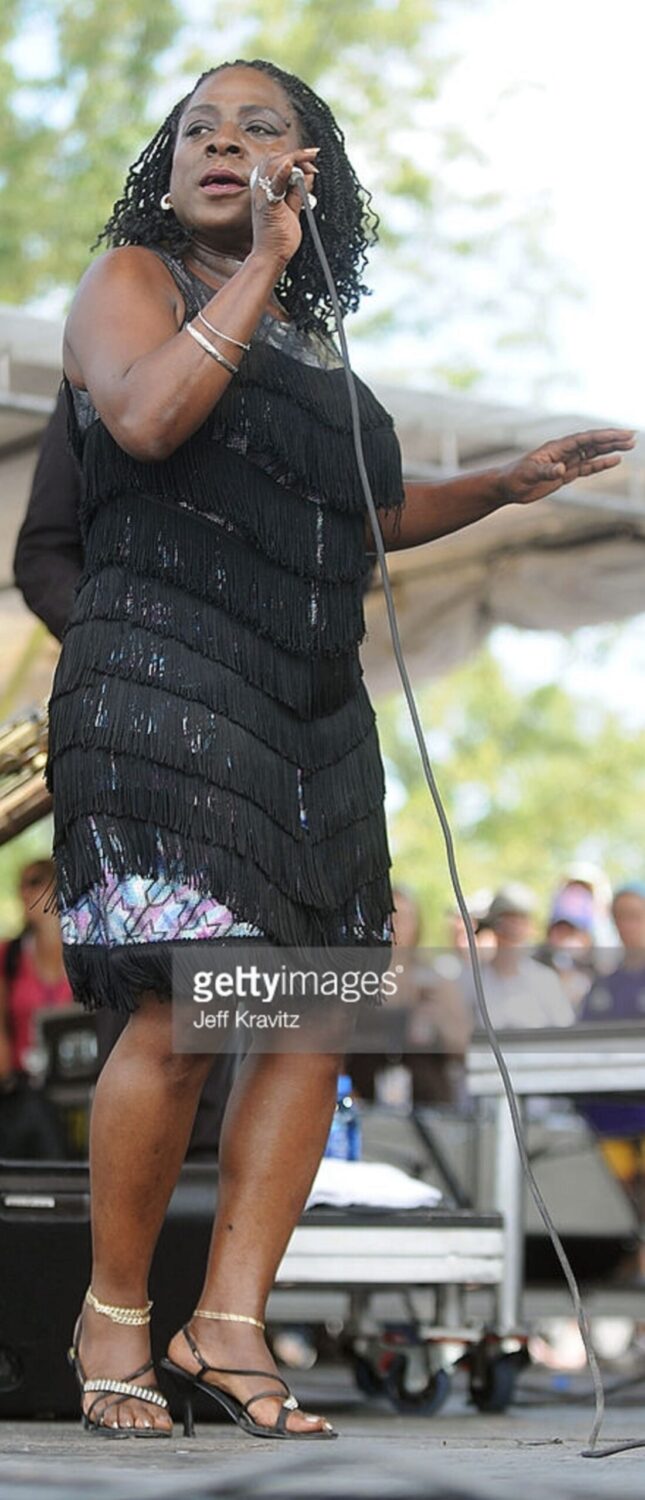 sharan jones feet 4 scaled