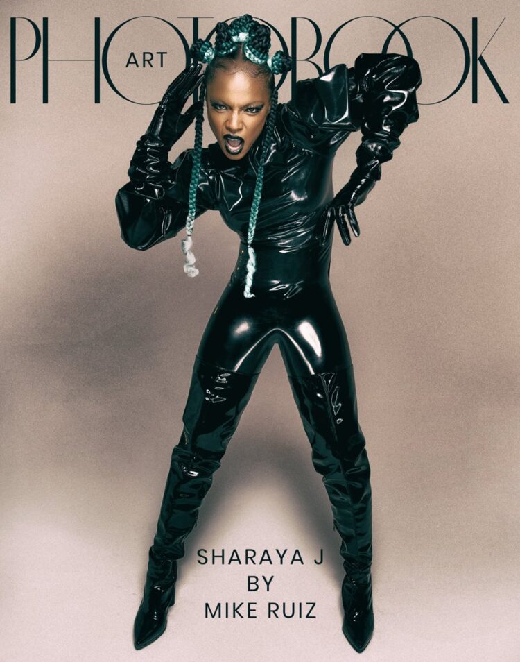 sharaya j feet 4