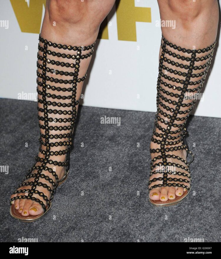 shari belafonte feet 1