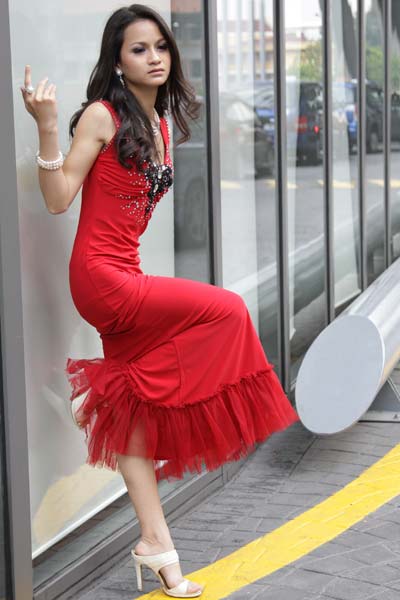 sharifah amani feet 6