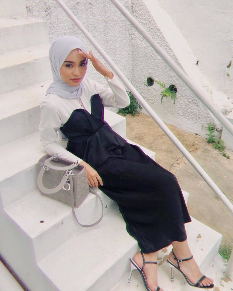 sharifah rose sabrina feet 4