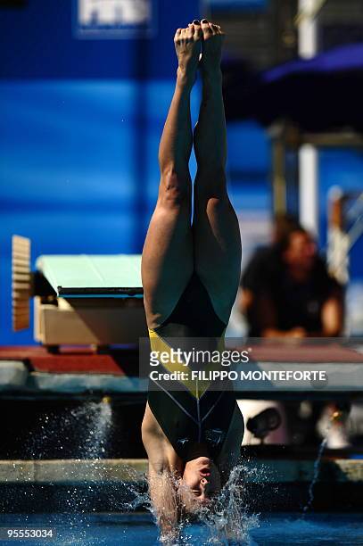 sharleen stratton feet 3