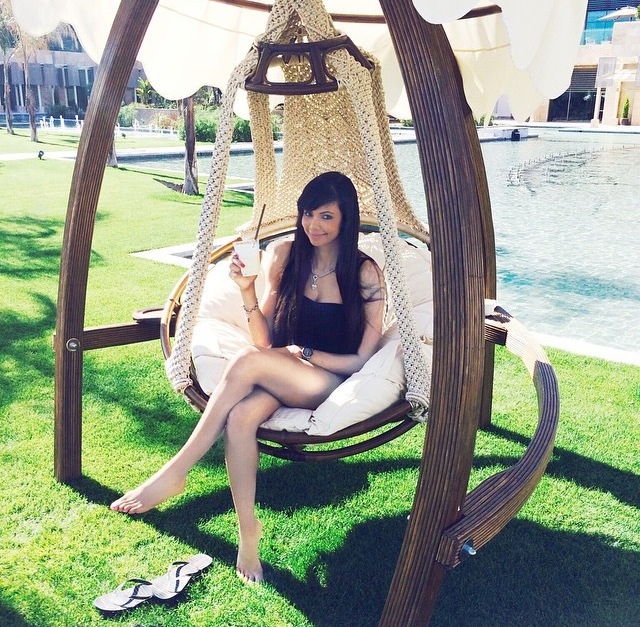 sharmila nicollet feet 6