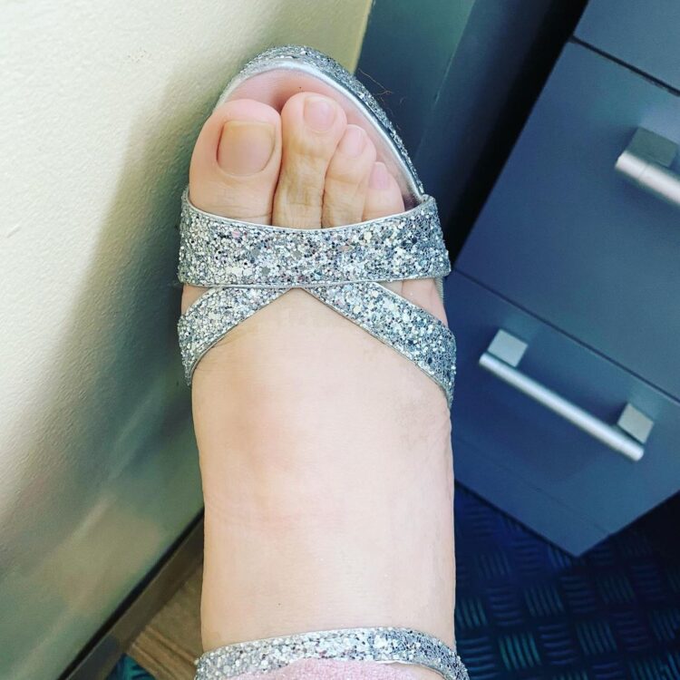 sharon cuneta feet 3