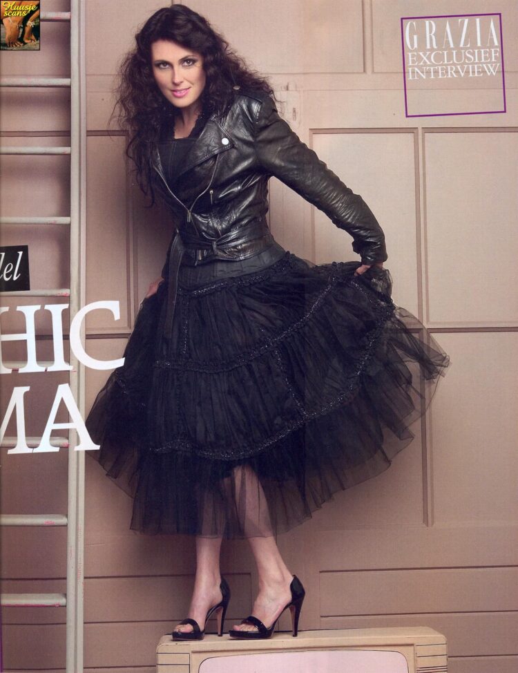 sharon den adel feet 6