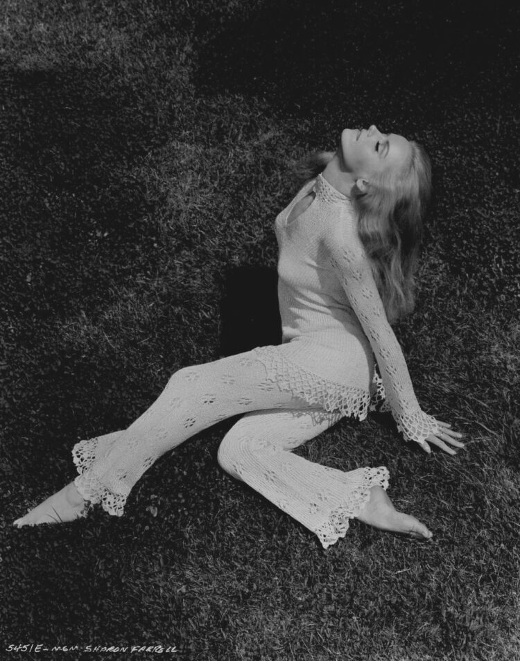 sharon farrell feet 1