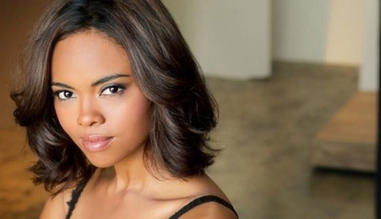 sharon leal feet 5